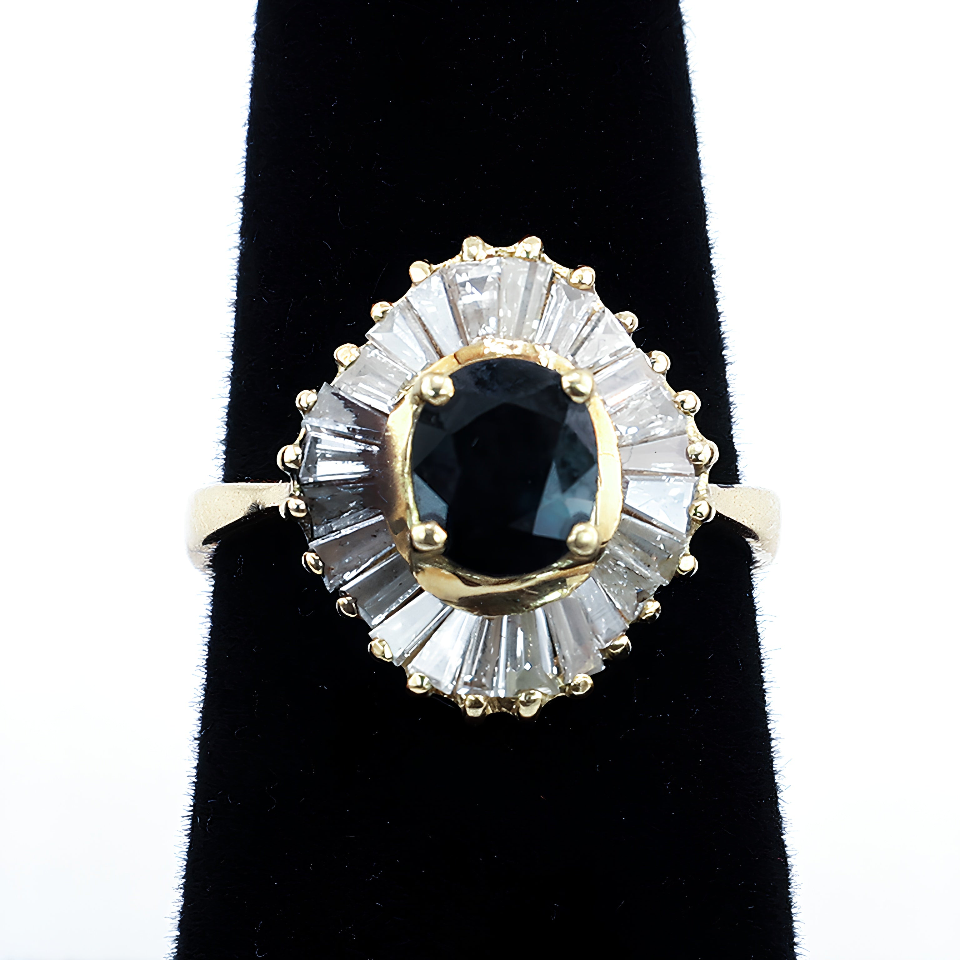 Natural Teal Sapphire & Diamond Cocktail Ring, 3.22 TCW 18k Yellow Gold